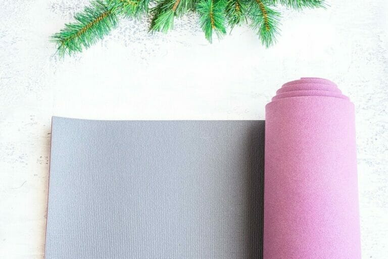 Do You Use A Yoga Mat For Your Session – Know Its Ideal Thickness